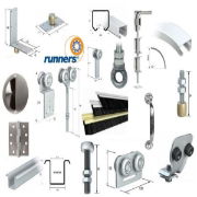 Runners sliding door gear 